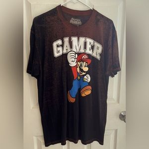 Super Mario Ombre men’s Tshirt, Size Large EUC